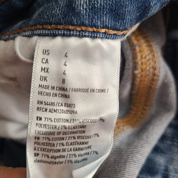 American Eagle Next Level Stretch Distressed Denim Skirt Y2K - Picture 8 of 8